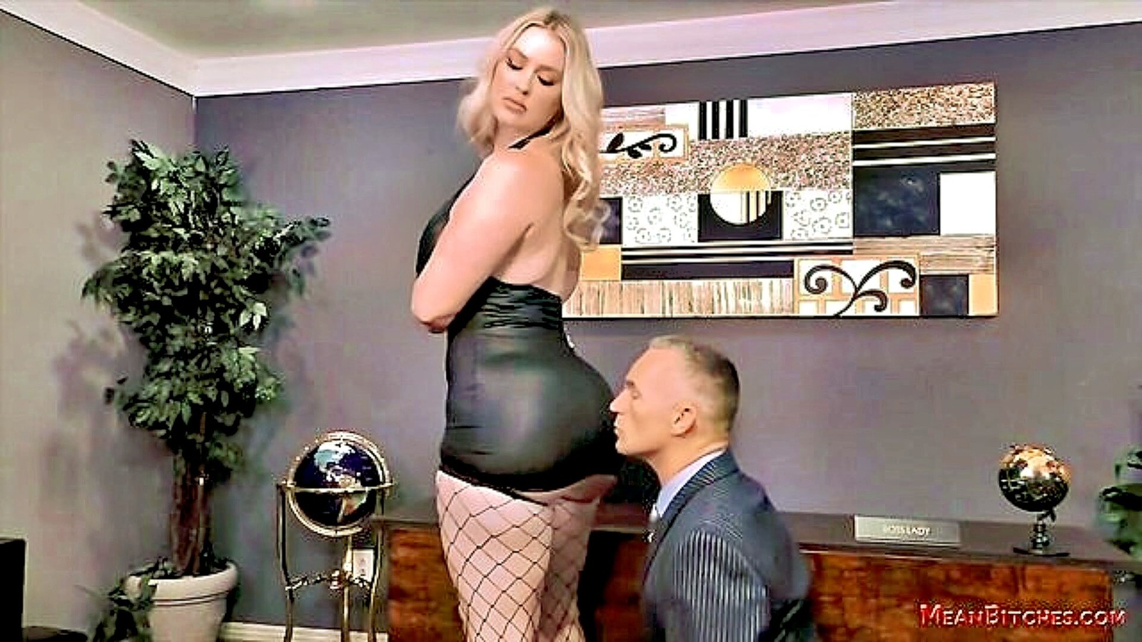 Explore The World Of Bdsm With Jenna Starr In A Full Length Femdom Video -  XXXBP