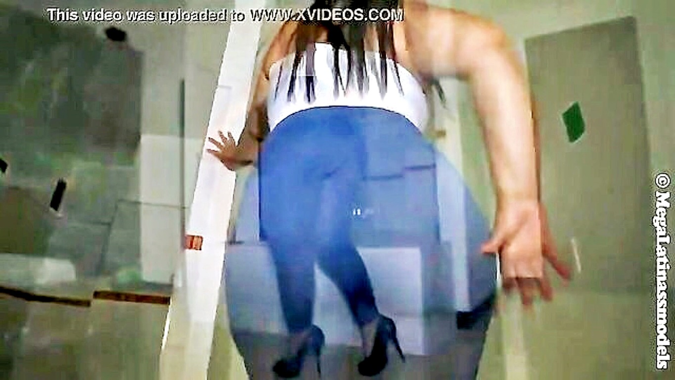 Veronica Salas and other Latina models with big booties