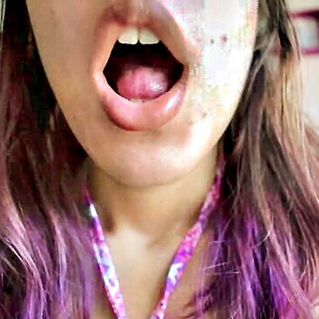 tongue xxx Moaning Long Tongue XXX Video - XXXBP