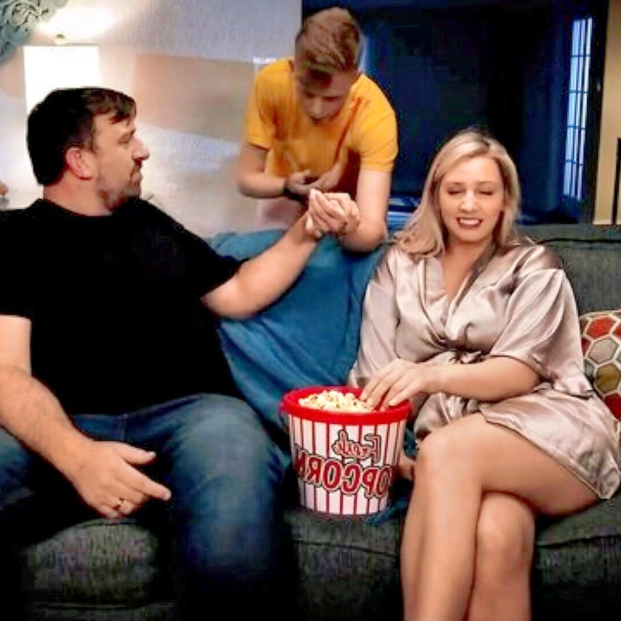 Movie Night XXX Porn Videos - XXXBP